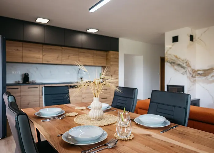 Dom wakacyjny Kamence *